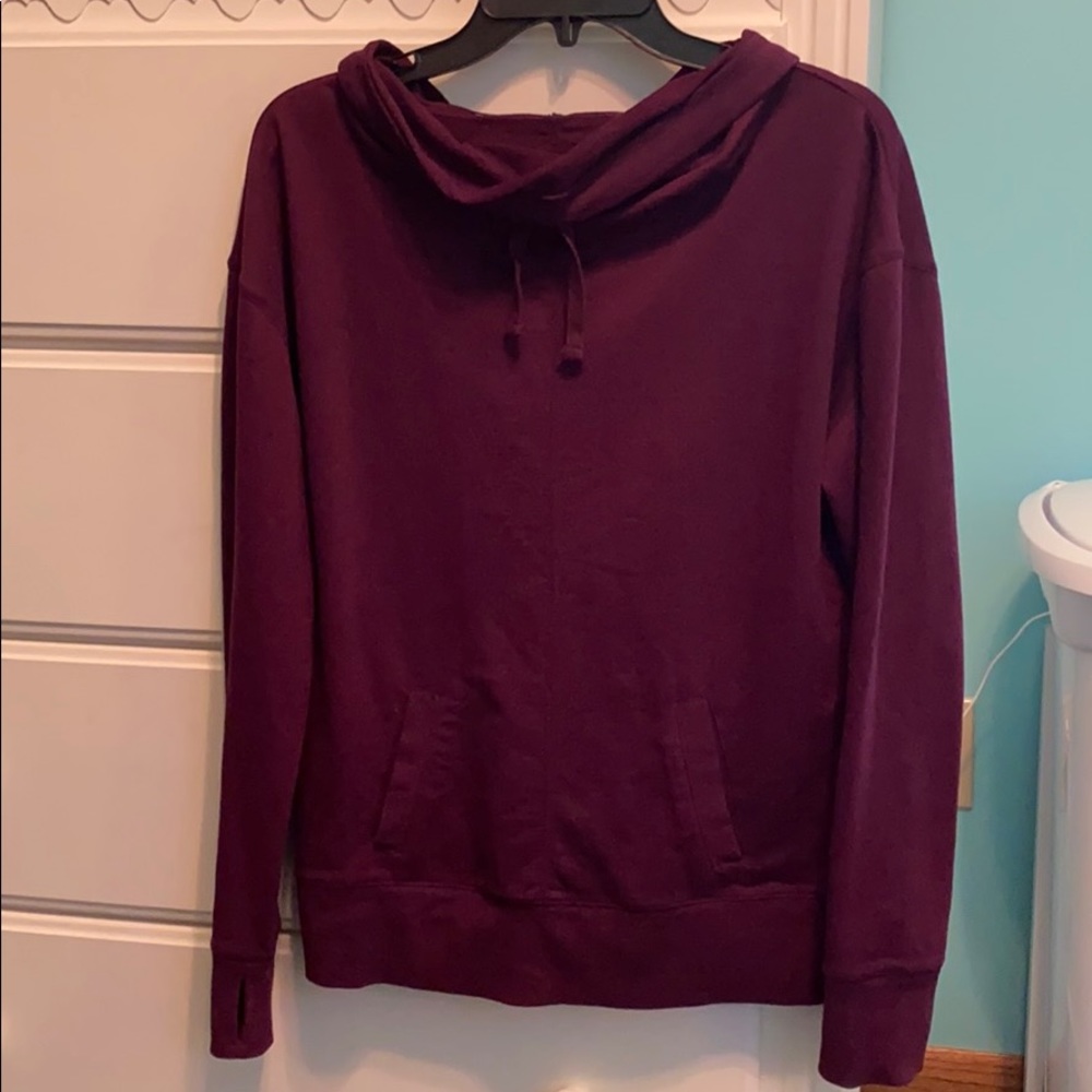 hoodie/ long sleeve (no hood)